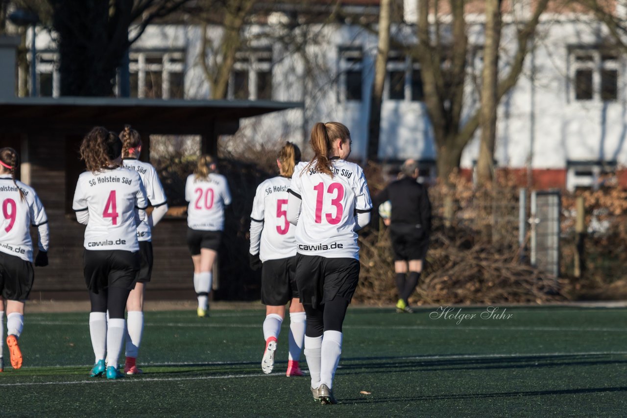 Bild 79 - Frauen SG Holstein Sued - SV Gruenweiss-Siebenbaeumen : Ergebnis: 0:2